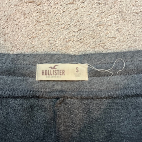 Y2K Hollister Gray Low Rise Shorts 🖤 - Picture 3 of 4